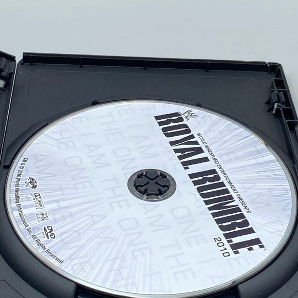 WWE: Royal Rumble 2010 (DVD, 2010, Canadian) - Picture 3 of 7